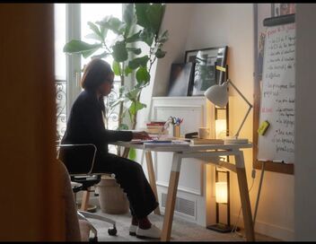 Les écrans-rois : Piège ou paradis des ados ?