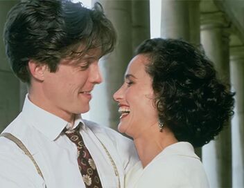 4 mariages et un enterrement