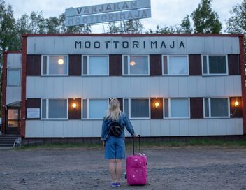 Meurtres à Varjakka