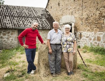 Familles de paysans, 100 ans d'histoire