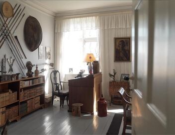 Une maison, une artiste