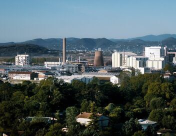 Tous empoisonnés : Le fléau des PFAS