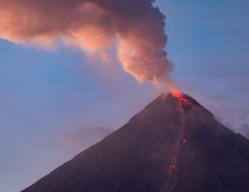 Volcanoes : Dual Destruction