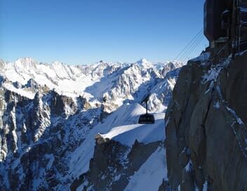 Chamonix : mégastructures au sommet