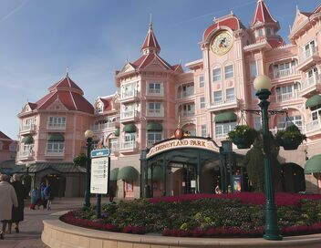 Un hôtel féerique au coeur du plus grand parc d'attraction d'Europe