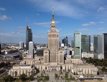Bienvenue à Varsovie ! Le palais de la culture, un monument mal-aimé