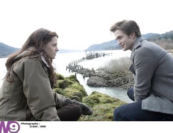 Twilight, chapitre 5 : Révélation, 2e partie