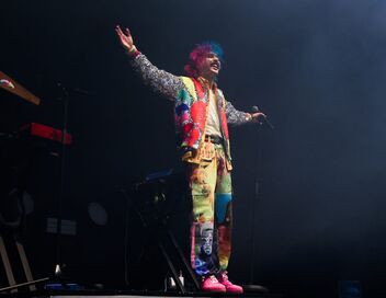 Julien Granel en concert aux Vieilles Charrues 2024