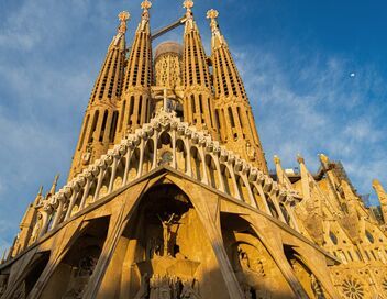 Sagrada Familia : l'achèvement de l'église la plus haute du monde