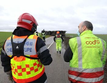100 jours avec les dépanneurs de l'autoroute