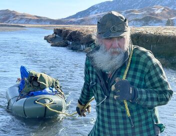 Seuls face à l'Alaska