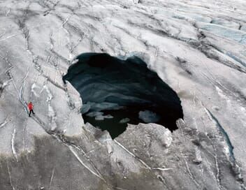 Chasseurs de vestiges dans les glaciers