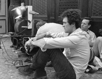 Bernardo Bertolucci : Itinéraire d'un cinéaste anticonformiste
