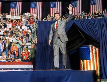 J.D. Vance : la revanche d'une Amérique