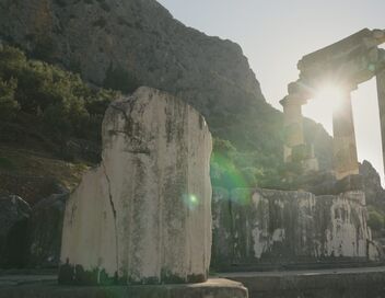 Delphes, nombril du monde