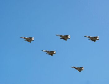 Rafale, mirage : les mécanos du ciel