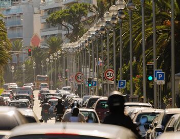 Embouteillages, parkings : dans l'enfer de la route