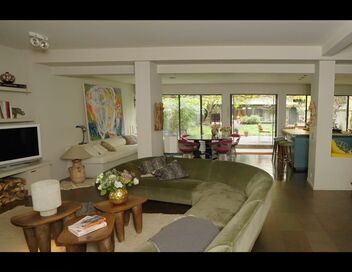 L'agence : l'immobilier de luxe en famille