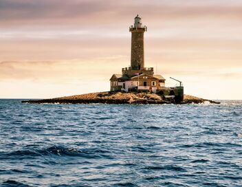 Croatie : les derniers gardiens de phare