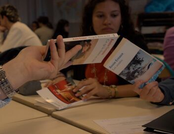 Ecrire la vie : Annie Ernaux racontée par des lycéennes et des lycéens