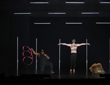 Pablo Mira dit des choses contre de l'argent