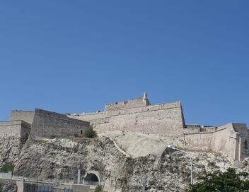 Forteresses et châteaux imprenables : construction XXL