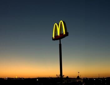 Inside McDo : un an dans le restaurant n°1 en France