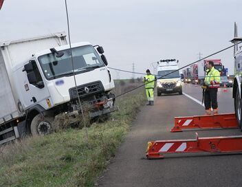 100 jours avec les dépanneurs de l'autoroute