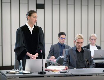 Maître Conti : Une femme, deux visages