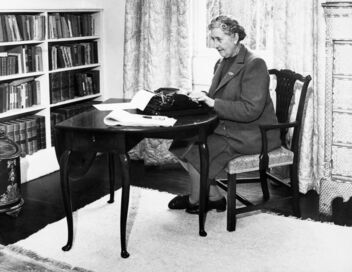 Agatha Christie : 100 ans de suspense