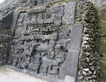 La chute des rois mayas