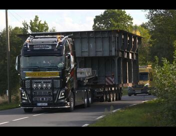 Camions XXL : les rois du convoi exceptionnel