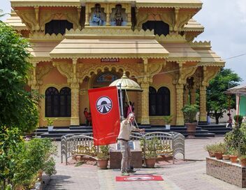 Pékin express : au royaume des dragons