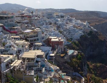 Santorin et Milos, les cyclades volcaniques
