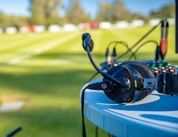 Au micro ! Une nouvelle voix pour le foot