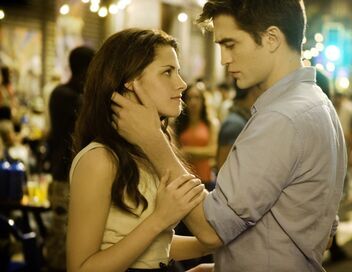 Twilight, chapitre 4 : Révélation, 1ère partie