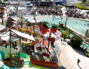 Parc aquatique et toboggans géants : Techno XXL