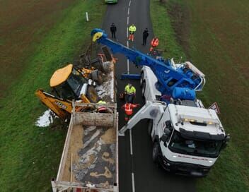 100 jours avec les dépanneurs de l'autoroute