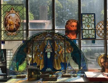 Chartres, l'art du vitrail