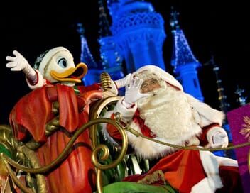 Noël à Disneyland : dans le secret du plus grand parc