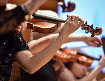 María Dueñas et l'orchestre philharmonique de Monte Carlo