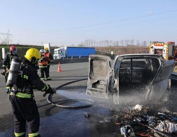 100 jours avec les dépanneurs de l'autoroute